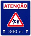 Sinal I8: Aproximação de travessia de crianças